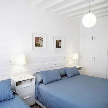 Chora House